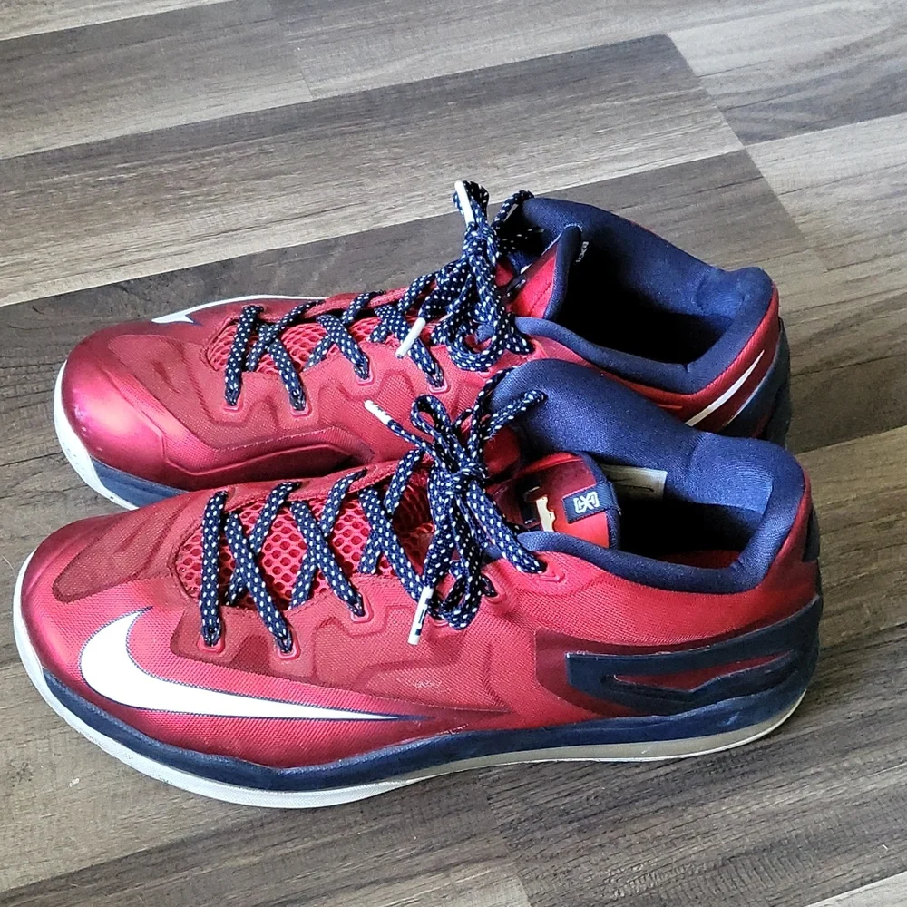 Lebron low 4th of july - Picture 3 of 4